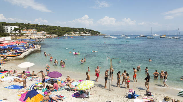 Cap d'Antibes - Garoupe beach ©Office de Tourisme et des Congrès d'Antibes Juan-les-Pins - Gilles Lefrancq