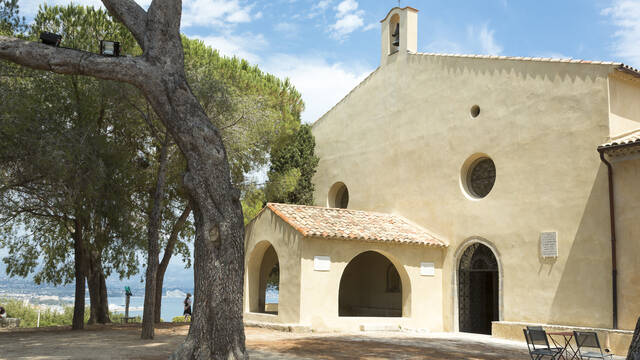 Chapelle de la Garoupe ©Office de Tourisme et des Congrès d'Antibes Juan-les-Pins - Gilles Lefrancq