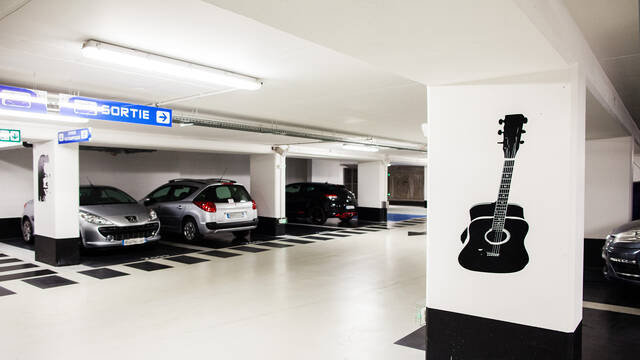 Parking Juan-les-Pins ©Coralie Polack