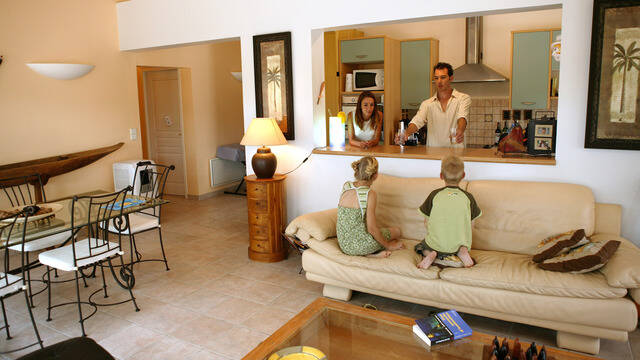 Meublé de tourisme ©photostock
