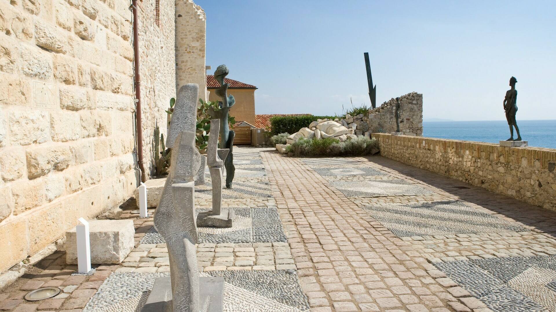Terrazza di Museo Picasso © J. L. Andral - musée Picasso