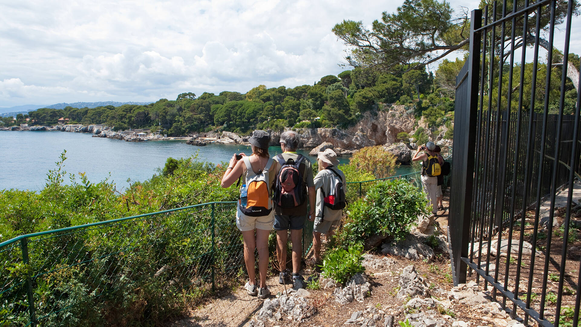 Sentier ©Mairie d'Antibes - J. Bayle
