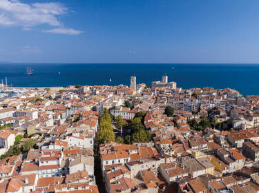 Antibes vue du Ciel