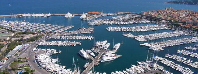 Le Port Vauban et la vieille ville