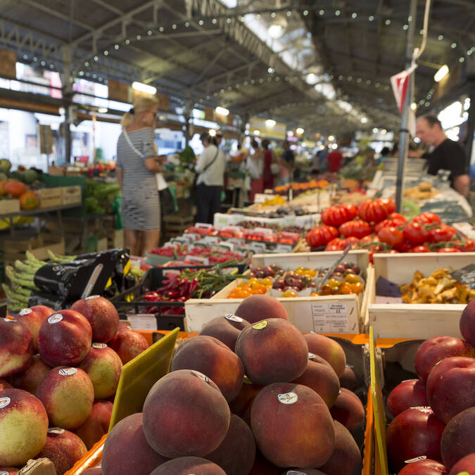 The provencal market ©J. Brosset