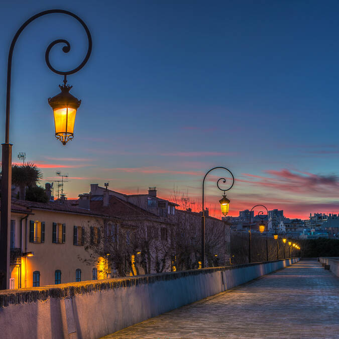 The Courtine, summer evening ©J. Brosset