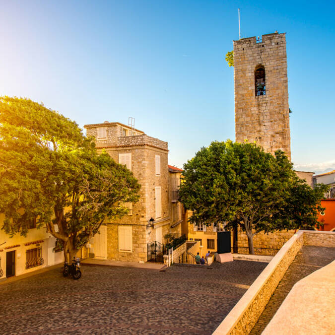 Old town Antibes © Sébastien Veraguas